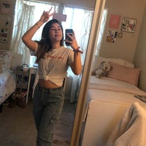 Meet your Posher, Devanny